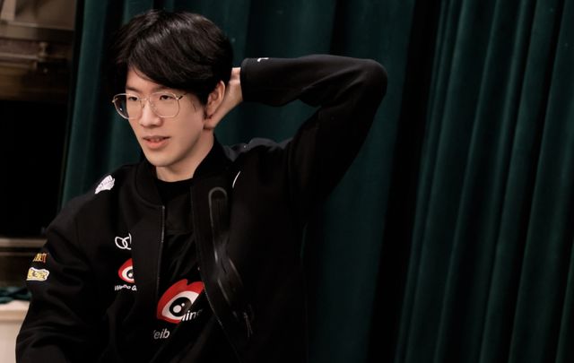 詹姆斯抵达 詹姆斯抵达