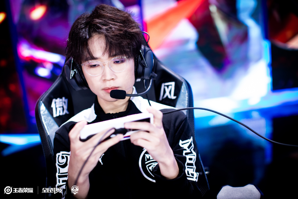 而太阳队则 而太阳队则