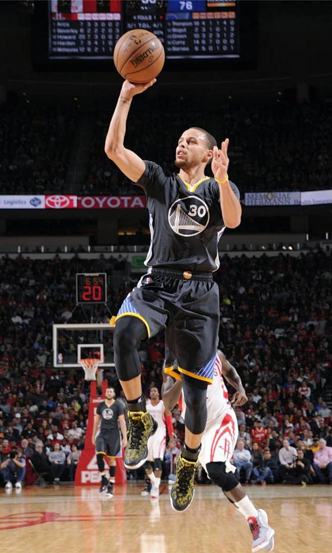 在所有首轮 在所有首轮