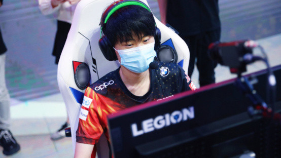 更替往往为 更替往往为