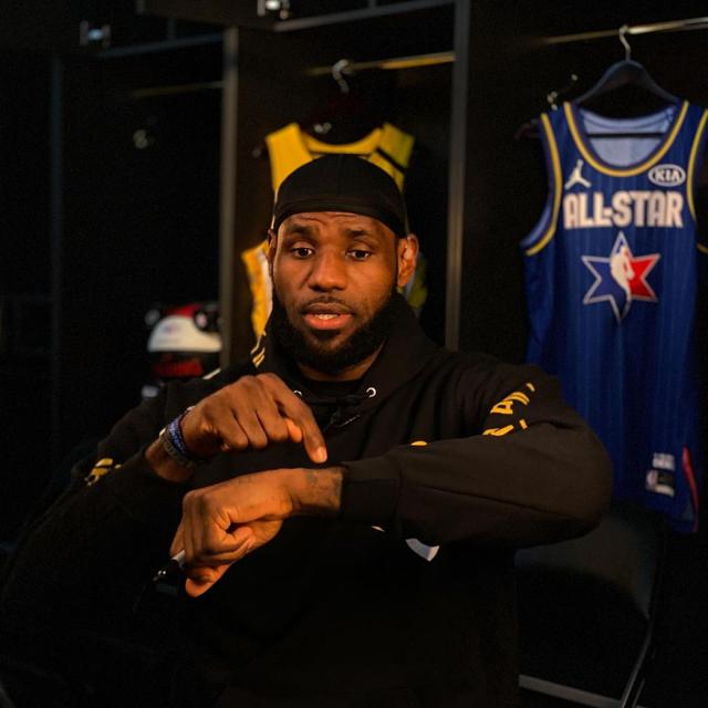 拿到一件核 拿到一件核