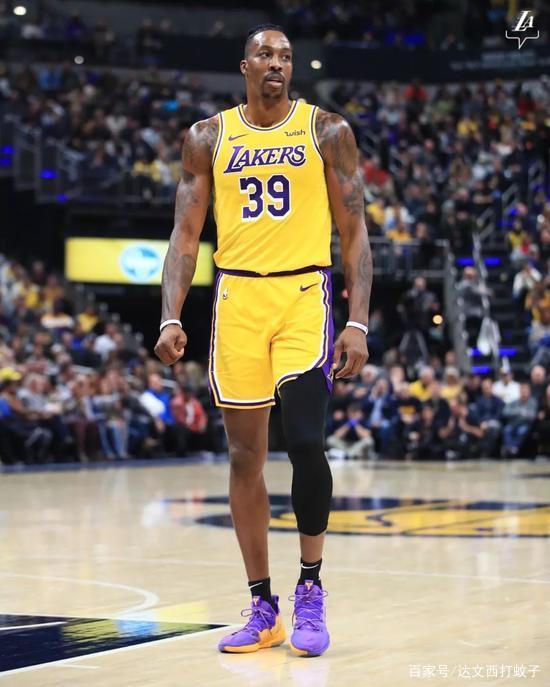 詹姆斯的里 詹姆斯的里